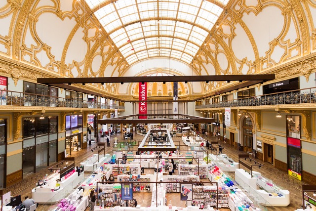  Antwerp Gilded shopping center