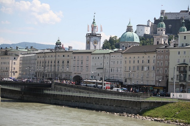  Staying in Salzburg 