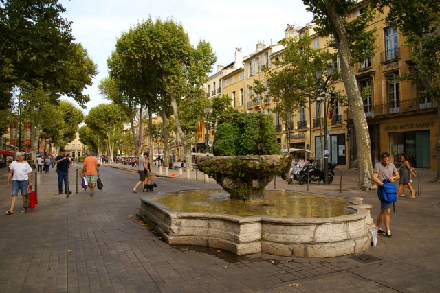 Aix-en-Provence - Course Mirabeau