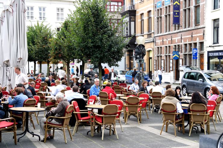Antwerp outdoor cafe